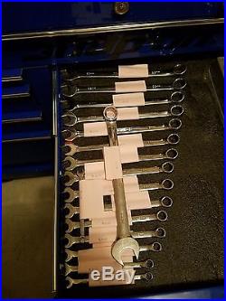 17 pieces Matco metric combination wrenches 8mm to 24mm