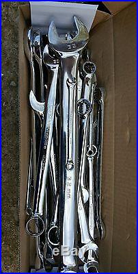 44pc. Long Pattern Combination Non-Ratcheting Wrench Set, SAE/Metric KDT-81919