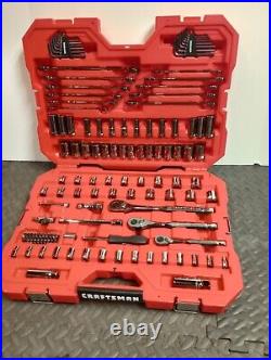 CRAFTSMAN 121 Piece Standard / Metric Combination Gunmetal Mechanic tool set