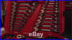 Craftsman 153-Piece Universal Mechanic Tool Set SAE Metric Socket Wrench 153 Pc