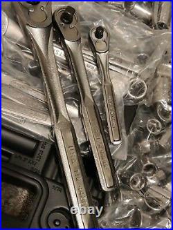 Craftsman USA 155pc Mechanics Tool Set NOS 1/2 3/8 1/4 Metric SAE Socket Wrench
